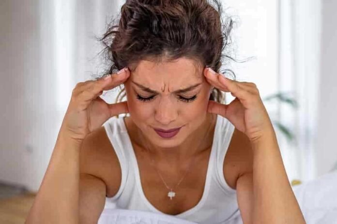 Beyin İltihabı (Ensefalit) Nedir? Belirtileri, Nedenleri ve Tedavisi