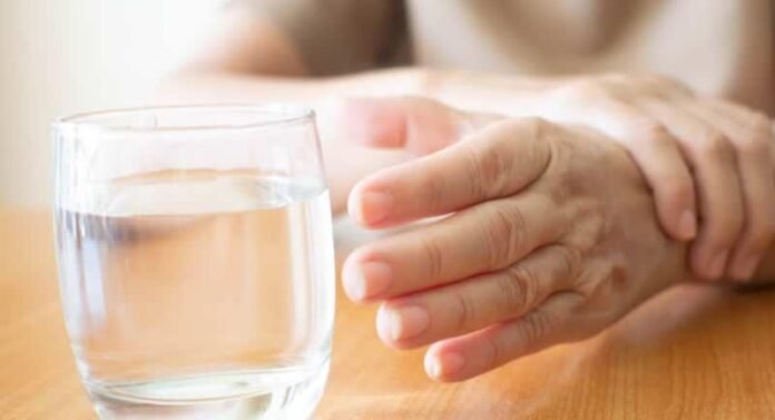 Parkinson Hastalığı Nedir? Parkinson Belirtileri Nelerdir?